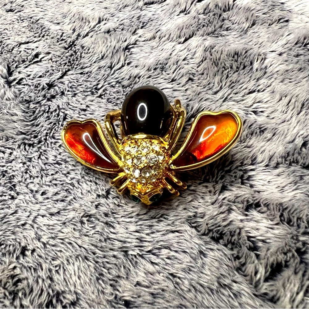 Vintage Joan Rivers Amber Resin and Crystal Bee Pin Brooch